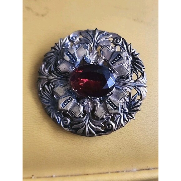 Vintage Pink Rhinestone High End Gold Tone Flower Floral  Art Deco Antique Gold Tone Floral Rhinestone Brooch Pin Red Faceted Stone